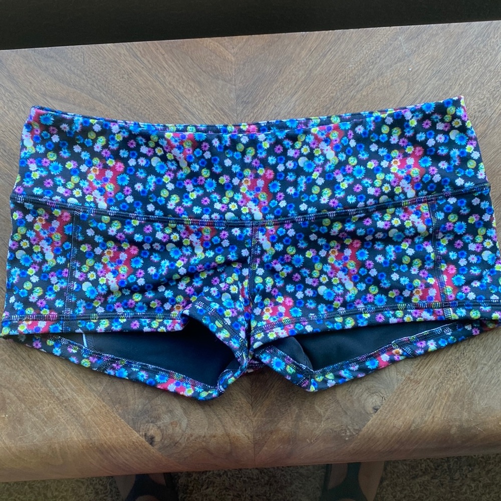 Fleo Headlights Low Rise Contour Booty Shorts